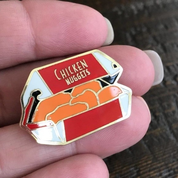 Jewelry - CHICKEN NUGGETS Collectible Enamel Pin NEW! 853